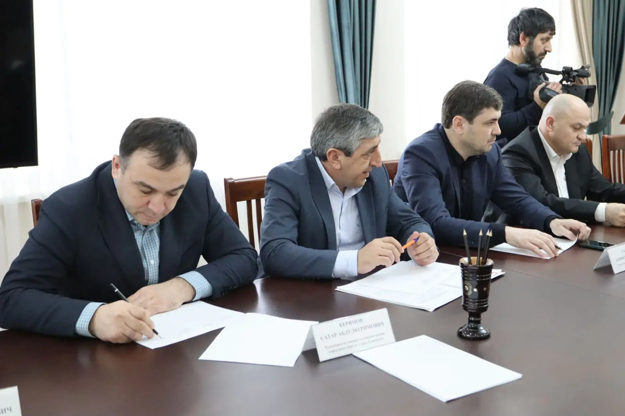 Арсланбек Алибеков провел выездной прием граждан